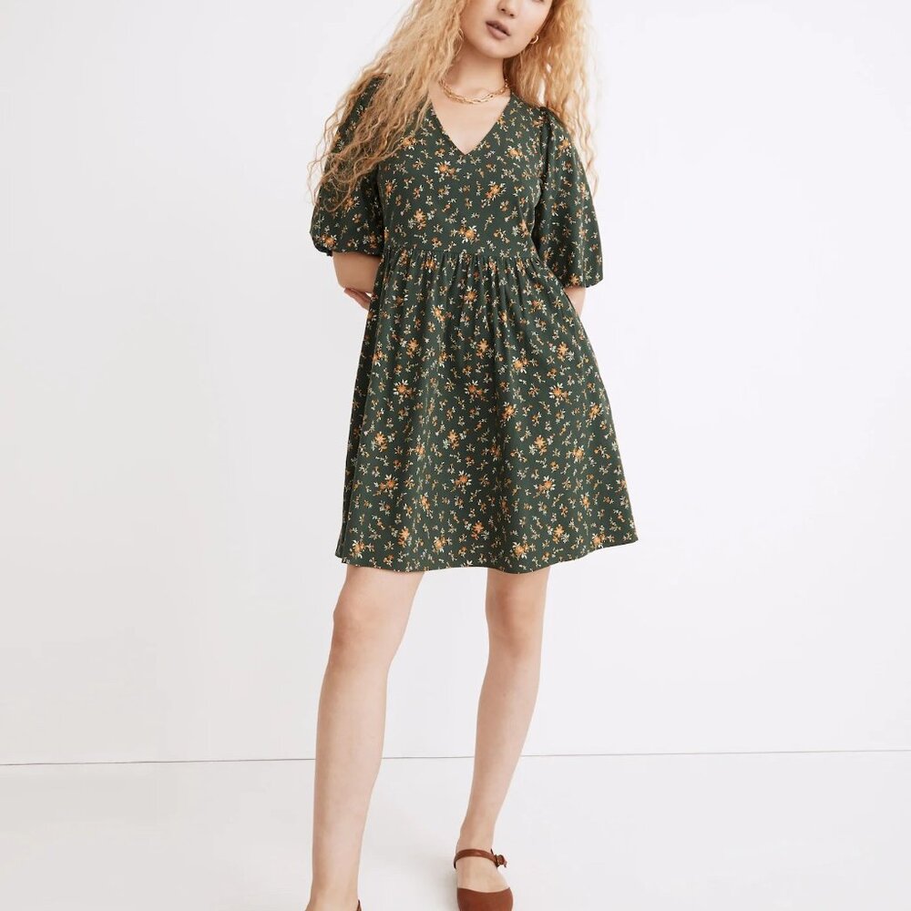 Madewell Poplin V-Neck Bubble-Sleeve Mini Dress in Fresh Sprigs - Forest